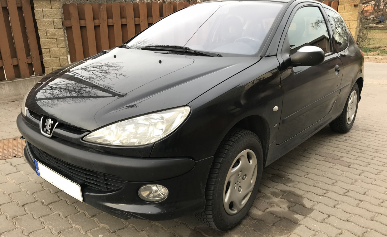 Automobilių nuoma, Peugeot 206 mazalitrazis nuoma, Vilnius
