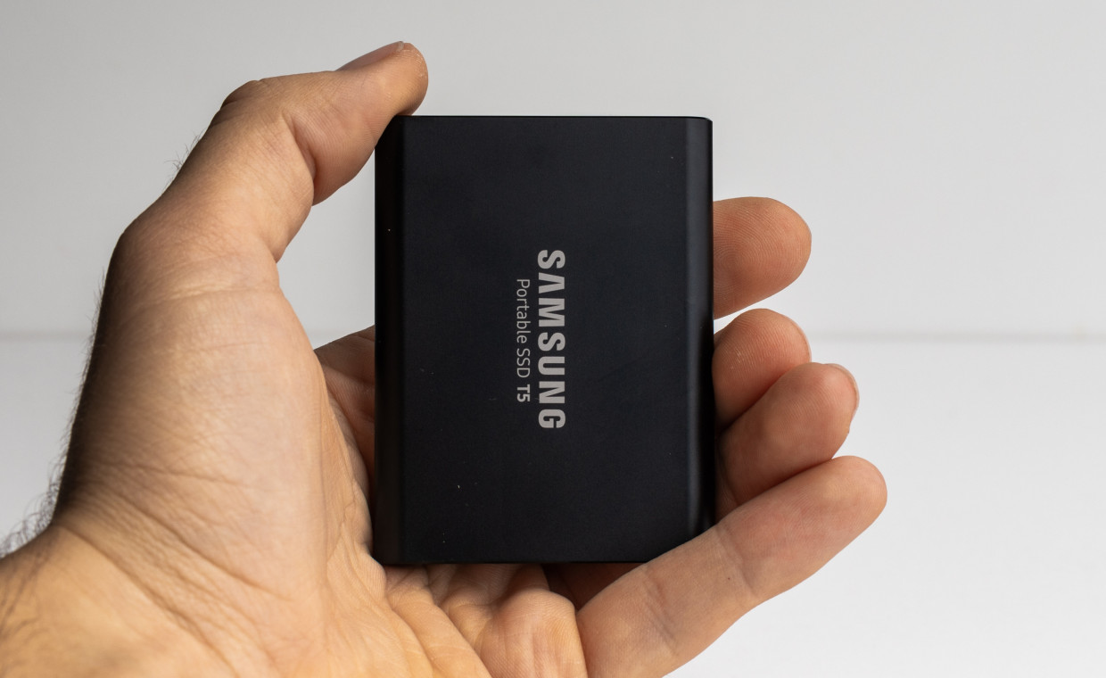 Fotoaparatų priedų nuoma, Samsung T5 1TB SSD nuoma, Vilnius