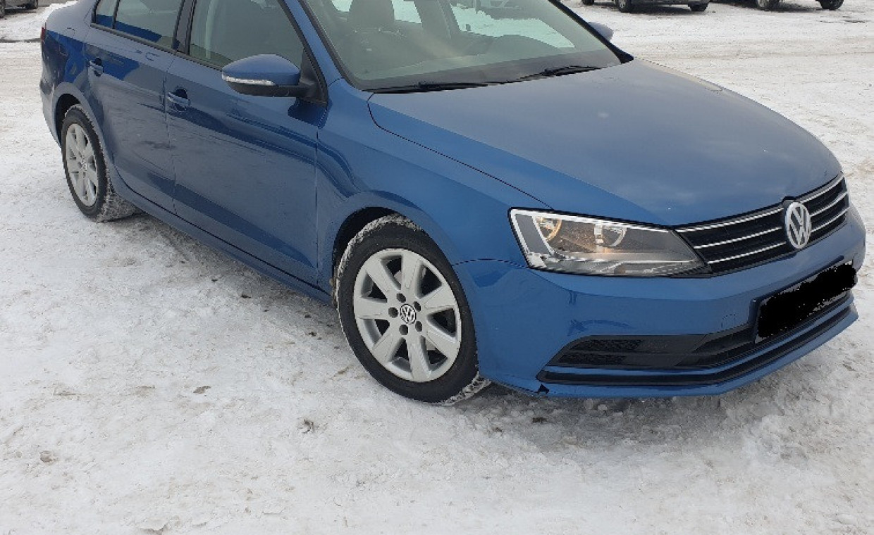 Automobilių nuoma, Kompaktinė klasė Volkswagen Jetta, 2015 nuoma, Vilnius