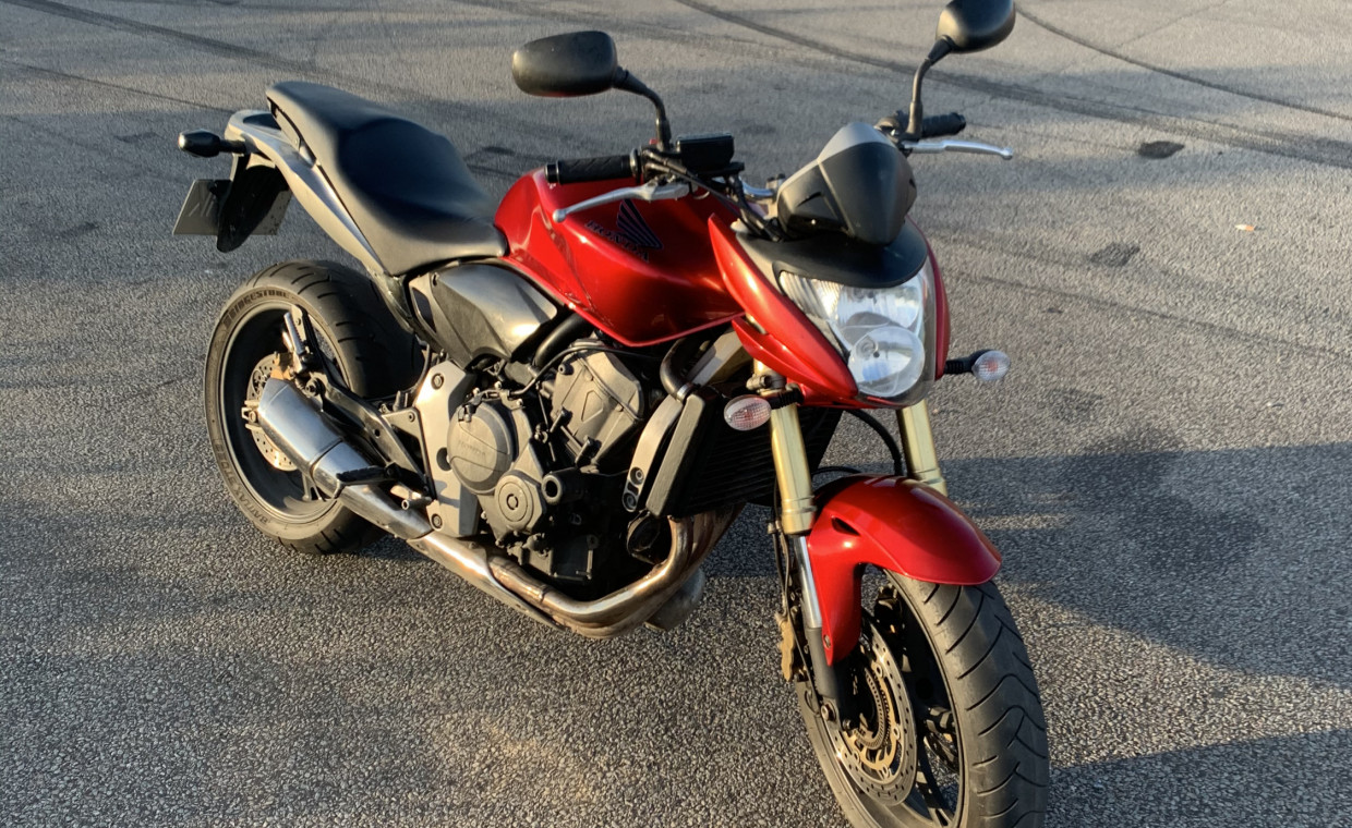 Motociklų nuoma, Honda hornet 600 nuoma, Klaipėda