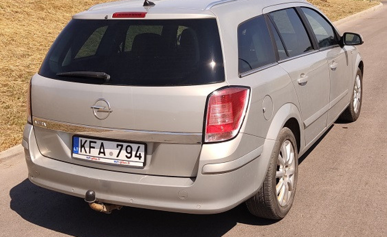 Automobilių nuoma, Opel Astra Universalas 2007m nuoma, Kaunas