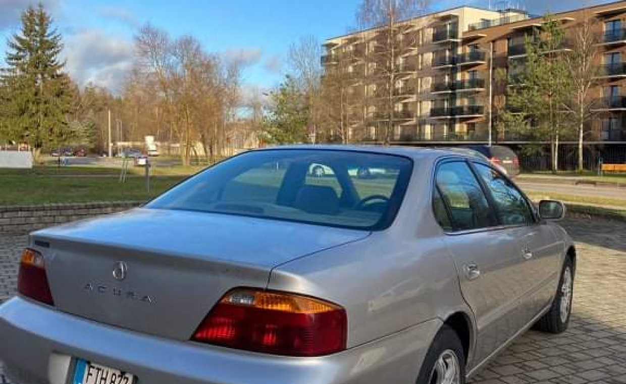 Automobilių nuoma, Acura 3.3 petrol nuoma, Vilnius