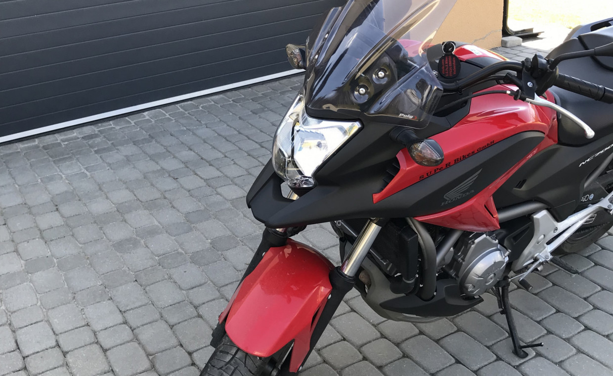 Motociklų nuoma, Motociklas Honda NC700X mechaninė nuoma, Vilnius