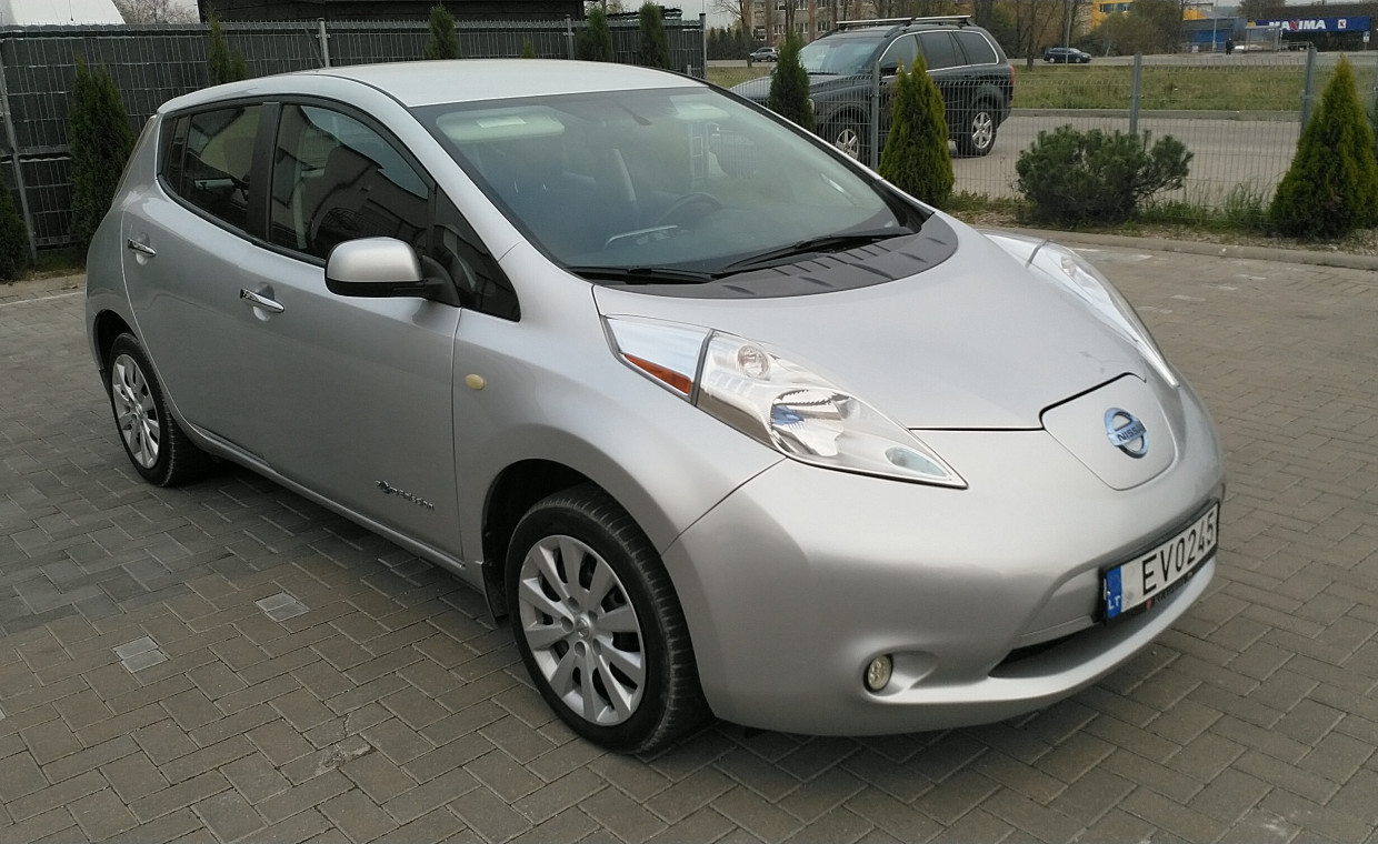 Automobilių nuoma, Nissan Leaf  2015 Elektrinis nuoma, Šiauliai