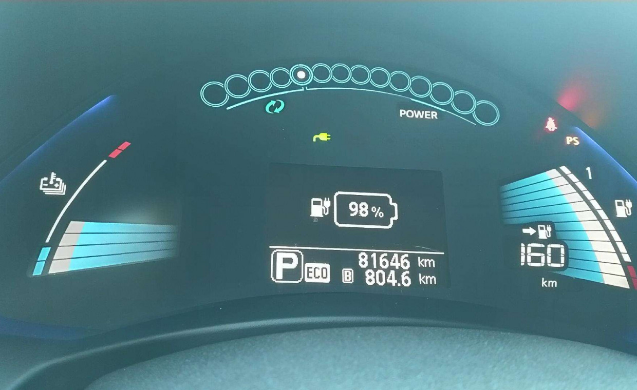 Automobilių nuoma, Nissan Leaf  2015 Elektrinis nuoma, Šiauliai