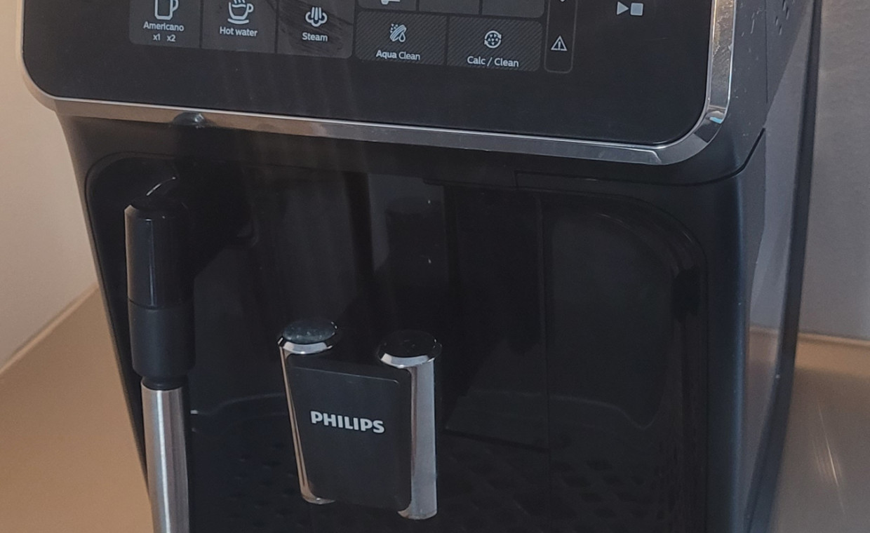 Namų apyvokos daiktų nuoma, Kavos aparatas Philips Series 3200 nuoma, Vilnius