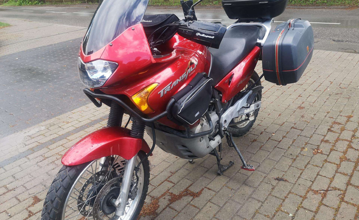Motociklų nuoma, Honda Transalp XL650V nuoma, Kaunas