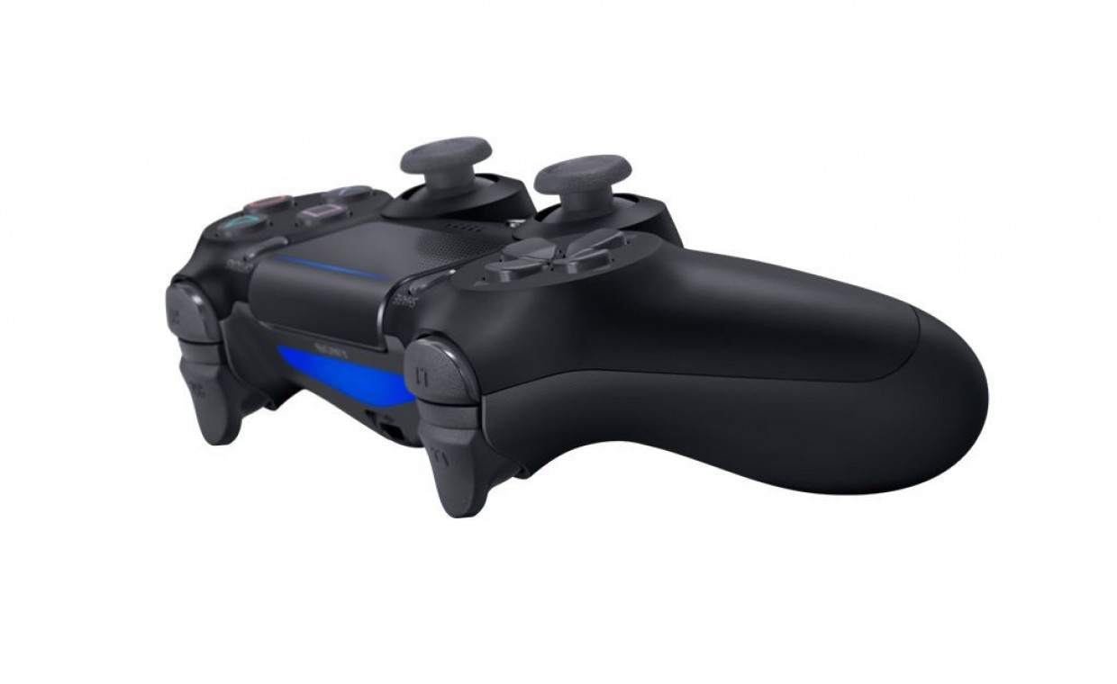 Kompiuterinės technikos nuoma, Žaidimų pultas SONY Dualshock4, juodas, nuoma, Rokiškis