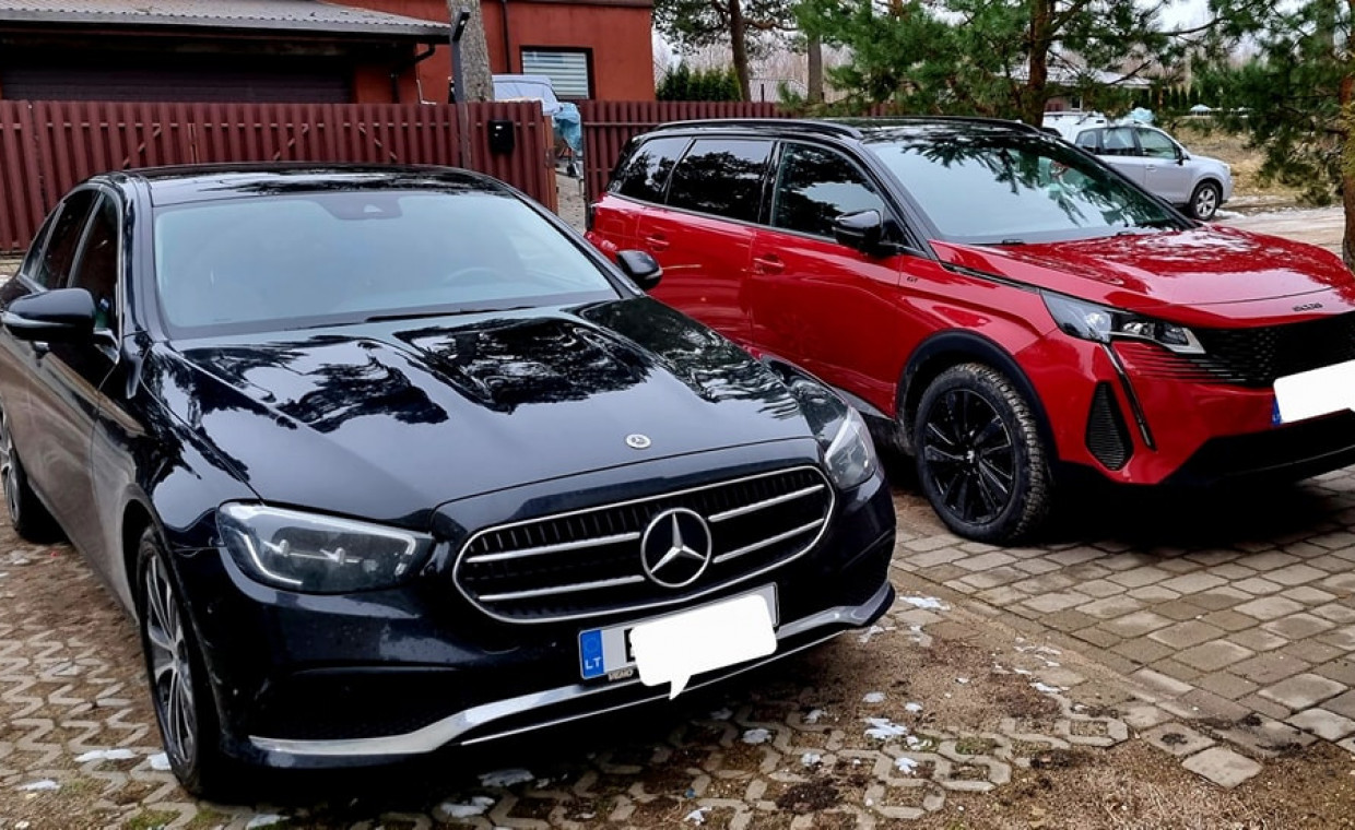 Automobilių nuoma, Mercedes Benz E300de nuoma, Vilnius
