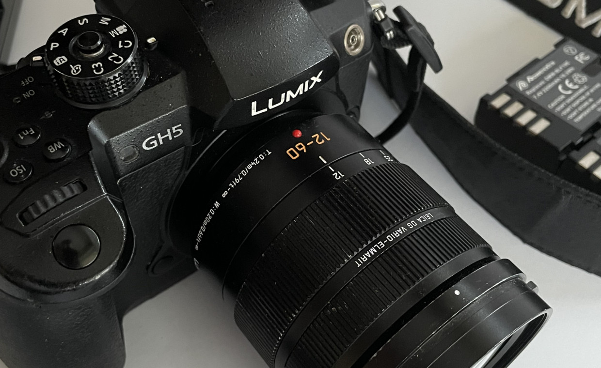 Fotoaparatų nuoma, Lumix Gh5 ir Leica 12-60mm F3.5-5.6 nuoma, Vilnius