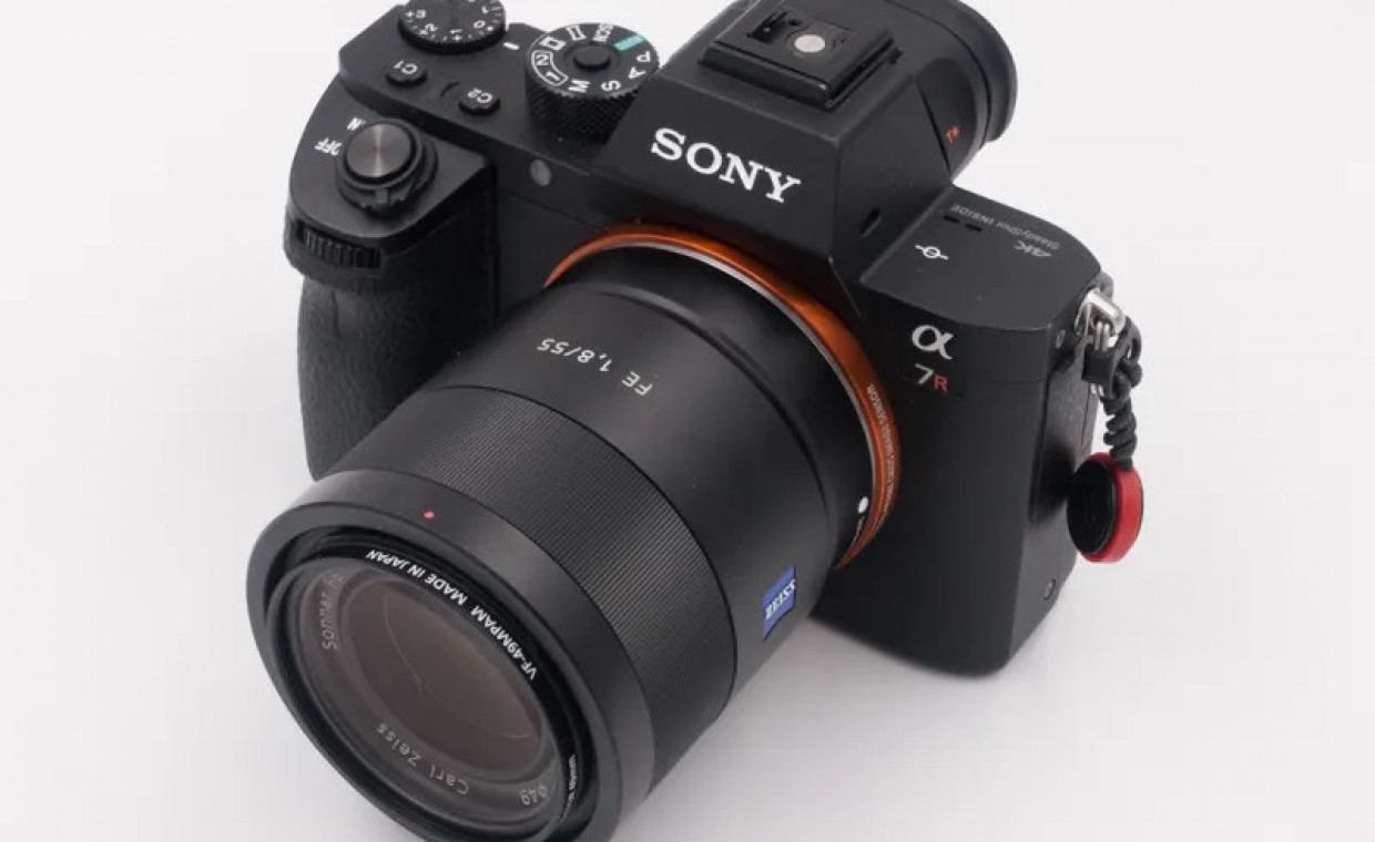 Fotoaparatų nuoma, Sony A7 III su 55mm f/1.8 Zeiss nuoma, Vilnius