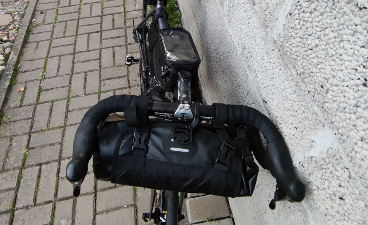Paspirtukų ir dviračių nuoma, Bikepacking dviračio vairo krepšys. nuoma, Kaunas
