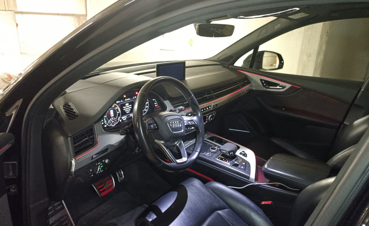 Automobilių nuoma, Audi Q7 nuoma džipo nuoma SUV nuoma, Vilnius