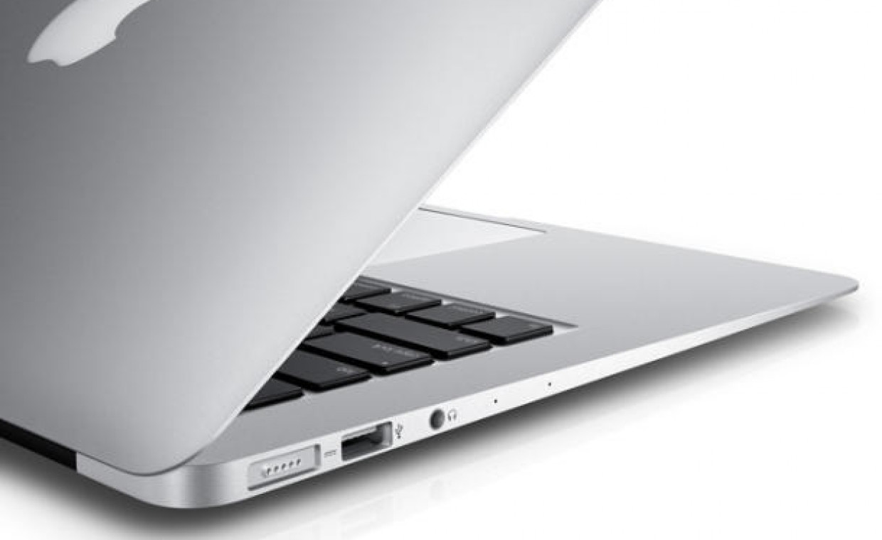 Kompiuterinės technikos nuoma, Macbook Air 13", i7 intel core, 4 GB RAM nuoma, Vilnius