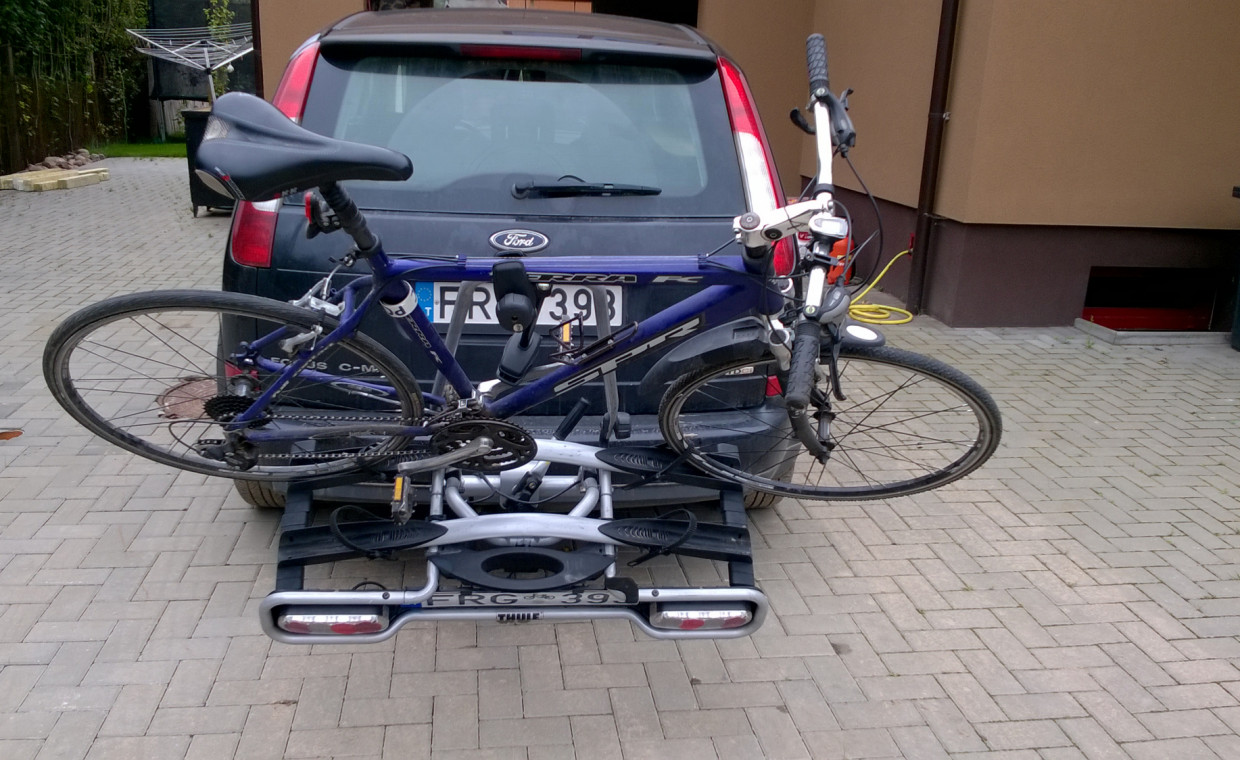 Automobilių priedų nuoma, 2x dviračių laikiklis ant kablio nuoma, Vilnius