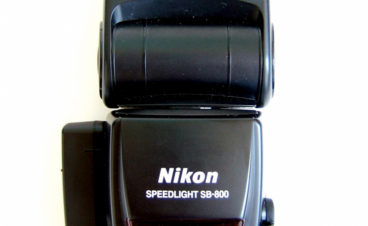 Fotoaparatų priedų nuoma, Nikon SB-800 blykstė nuoma, Panevėžys