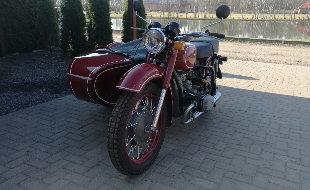 Motociklų nuoma, Motociklas su lopšiu KMZ nuoma, Vilnius