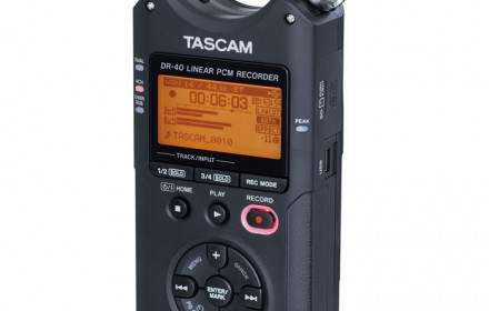 TASCAM DR-40 Linear PCM recorder