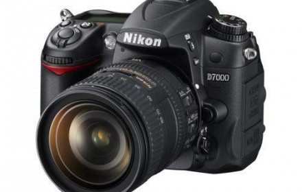 Nikon d7000 su 18-105 objektyvu