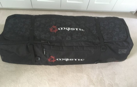 Mystic sporto įrangos kelioninis krepšys