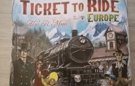 Stalo žaidimas "Ticket to Ride Europe"