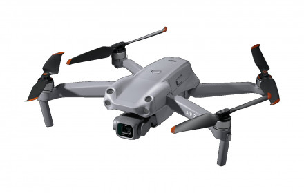 DJI AIR 2S dronas