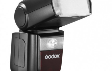 Godox V860III Nikon Blykstė