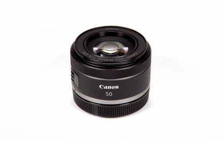 Canon RF 50mm 1.8 STM