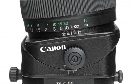 Canon TS-E 90mm f/2.8 Tilt-Shift