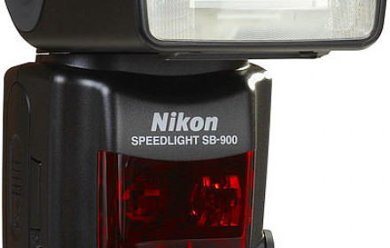 Nikon SB-900 blykstė