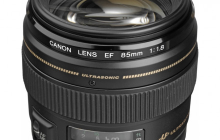 Canon EF  85 mm 1.8