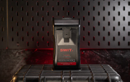 SWIT V-mount baterija 240Wh