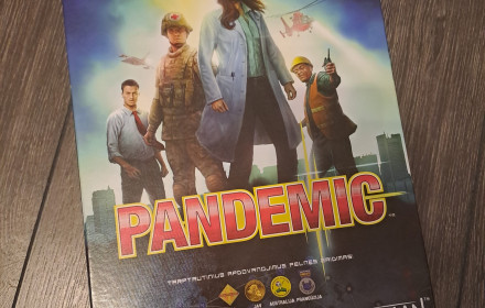 Stalo žaidimas " Pandemic "