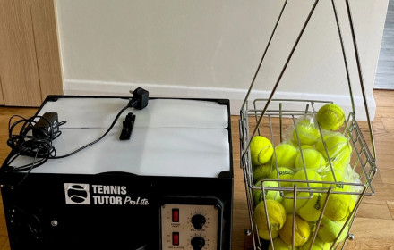 Teniso kamuoliukų mašina Tennis Tutor Pr