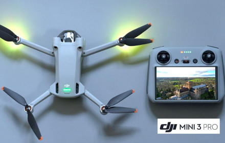 DJI Mini 3 Pro dronas su DJI RC pultu