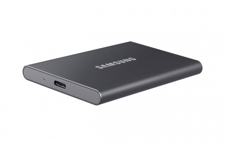 Samsung 1TB T7 SSD diskas