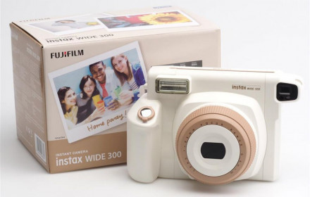 Fujifilm Instax Wide 300 Toffee