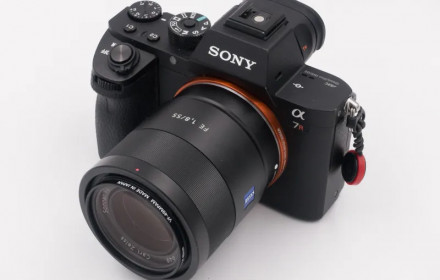 Sony A7 III su 55mm f/1.8 Zeiss