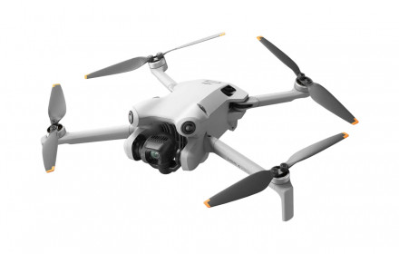 DJI Mini 4 Pro dronas